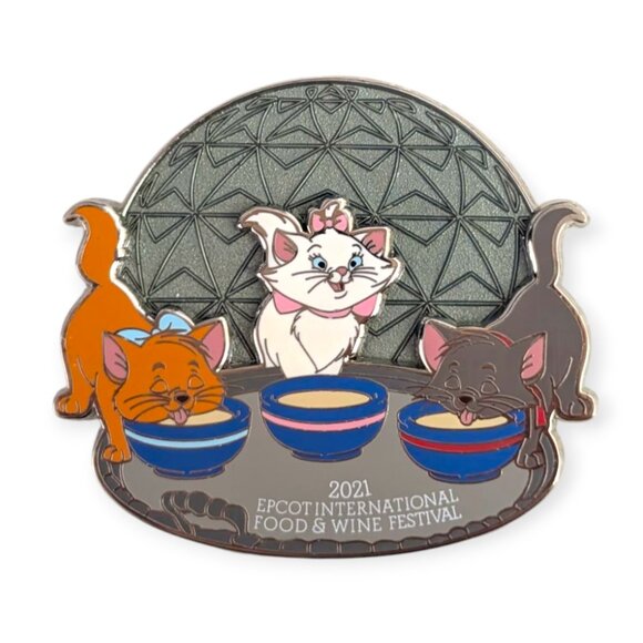 Aristocats Disney Pin: Epcot Food and Wine Toulouse, Marie, and Berlioz - Picture 2 of 5